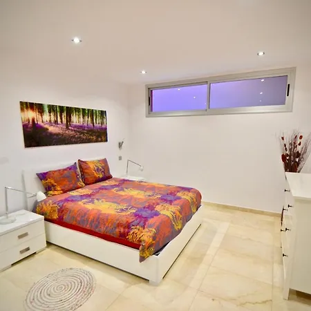 Katarina In Beautiful Tauro With Private Heated Swimming Pool