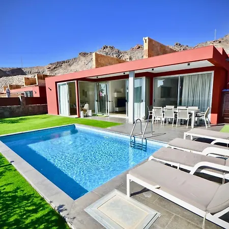 Katarina In Beautiful Tauro With Private Heated Swimming Pool