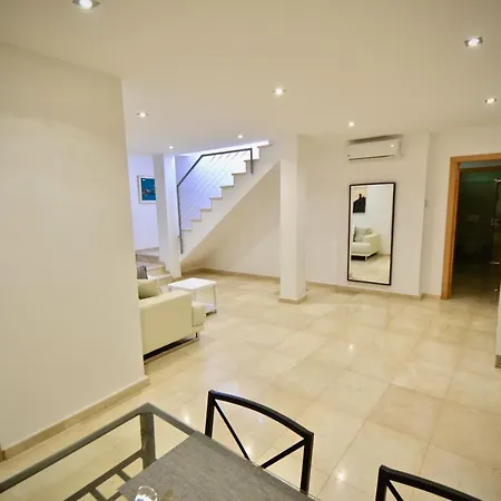 Villa Katarina In Beautiful Tauro With Private Heated Swimming Pool *